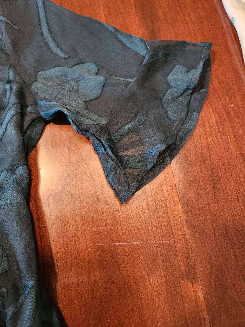 Women's semi formal dress - Picture 3 of 8